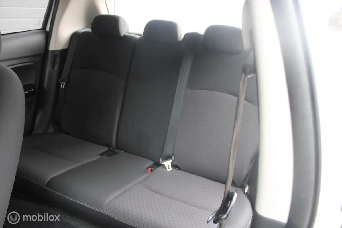 1.0 Active NL Auto Boekjes | Navigatie | Sportvelgen.