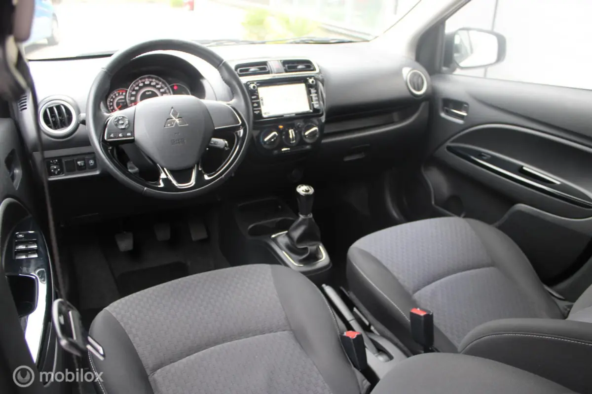 1.0 Active NL Auto Boekjes | Navigatie | Sportvelgen.