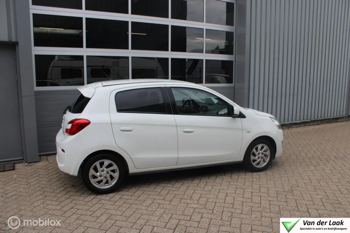 1.0 Active NL Auto Boekjes | Navigatie | Sportvelgen.