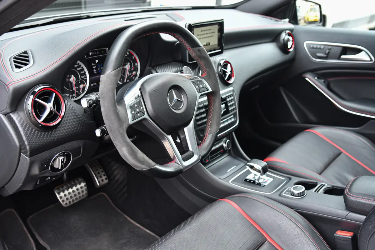 AMG 45 4MATIC, Schaalstoelen, Pano, Memory, Camera, Harman/kardon!