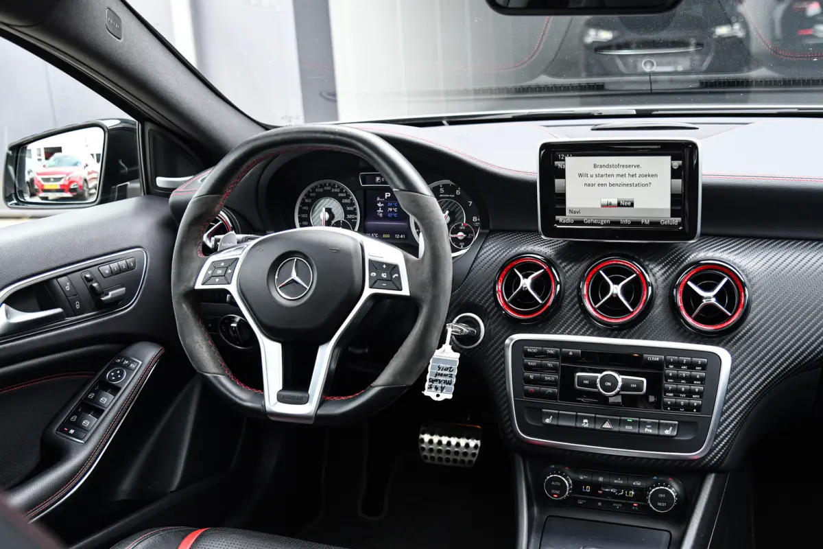 AMG 45 4MATIC, Schaalstoelen, Pano, Memory, Camera, Harman/kardon!