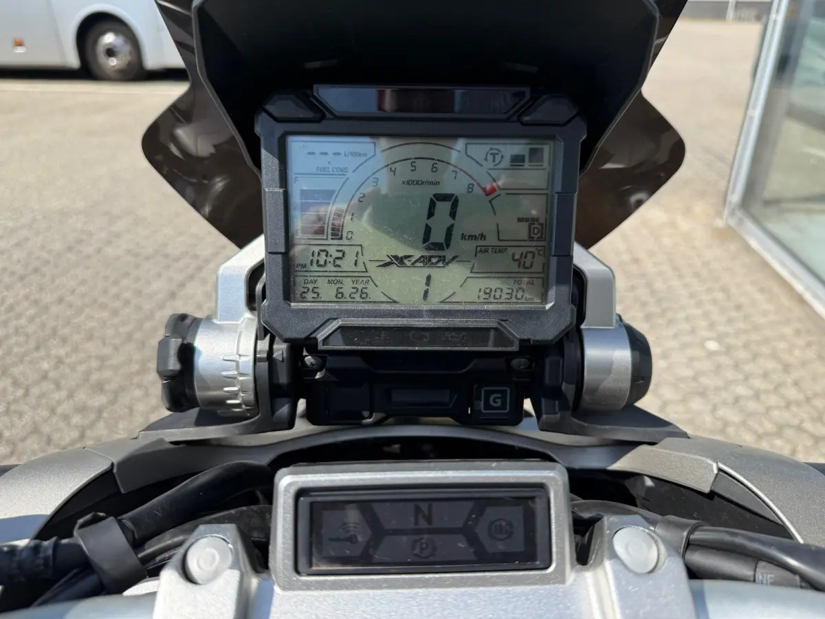 Scooter X-ADV 750 ABS – 2020 – 19.030 km Goede Staat