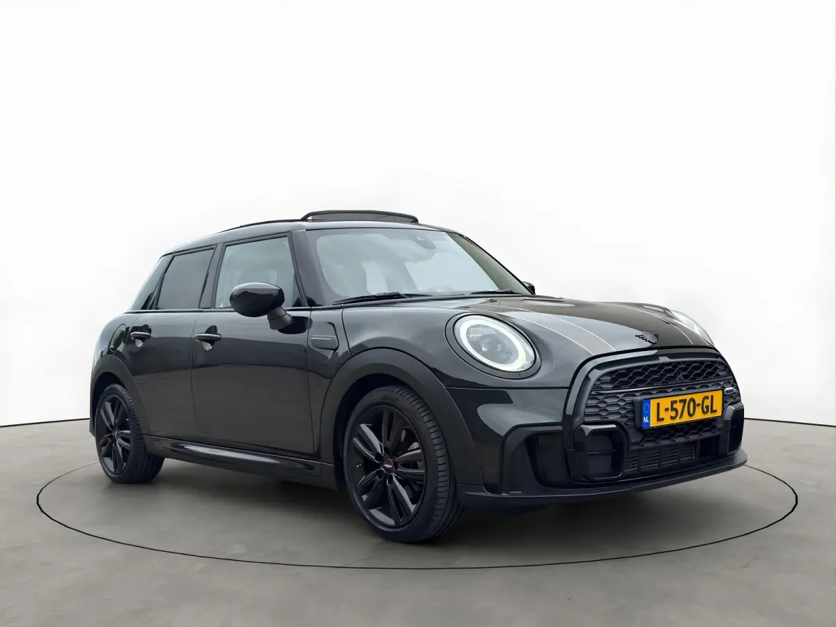 1.5 Cooper John Cooper Works Pano Camera