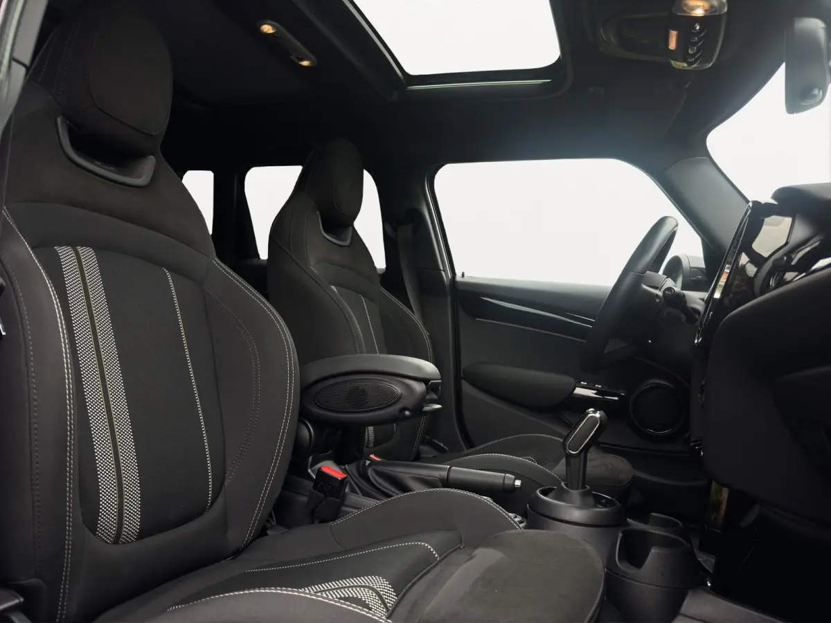 1.5 Cooper John Cooper Works Pano Camera