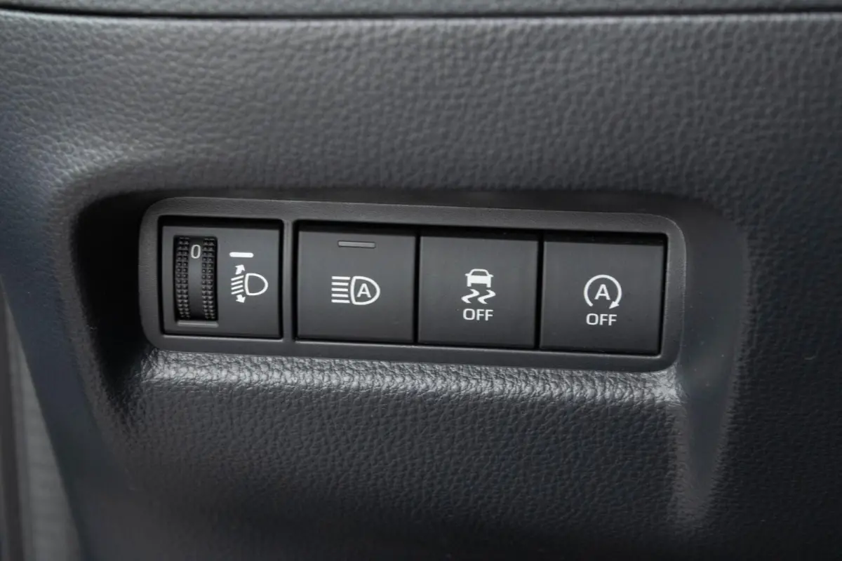 1.0 VVT-i MT|Adaptive Cruisecontrol|Grootlichtassistent|