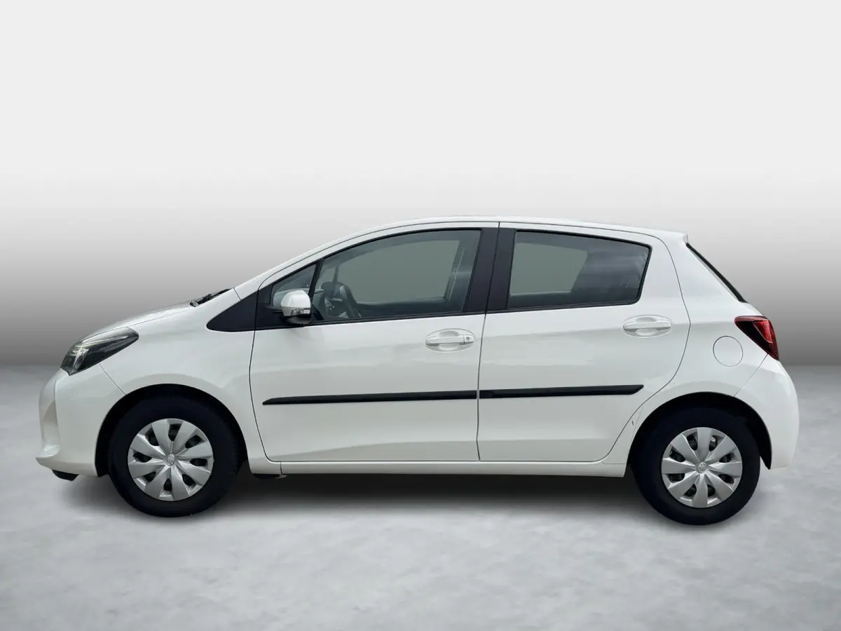 1.0 VVT-i Aspiration / Volledige Historie / Bluetooth / Camera / Airco / NL Dealer geleverde auto /