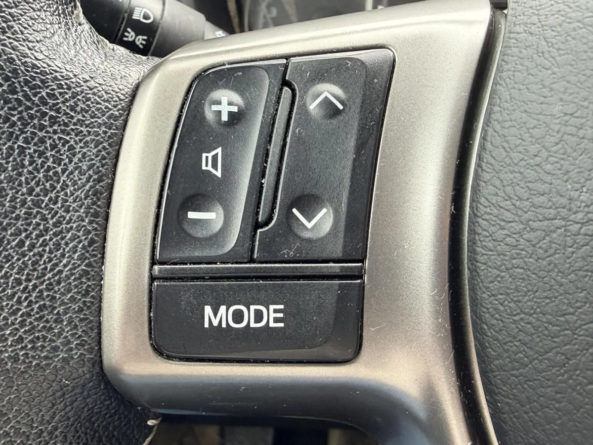 1.0 VVT-i Aspiration / Volledige Historie / Bluetooth / Camera / Airco / NL Dealer geleverde auto /