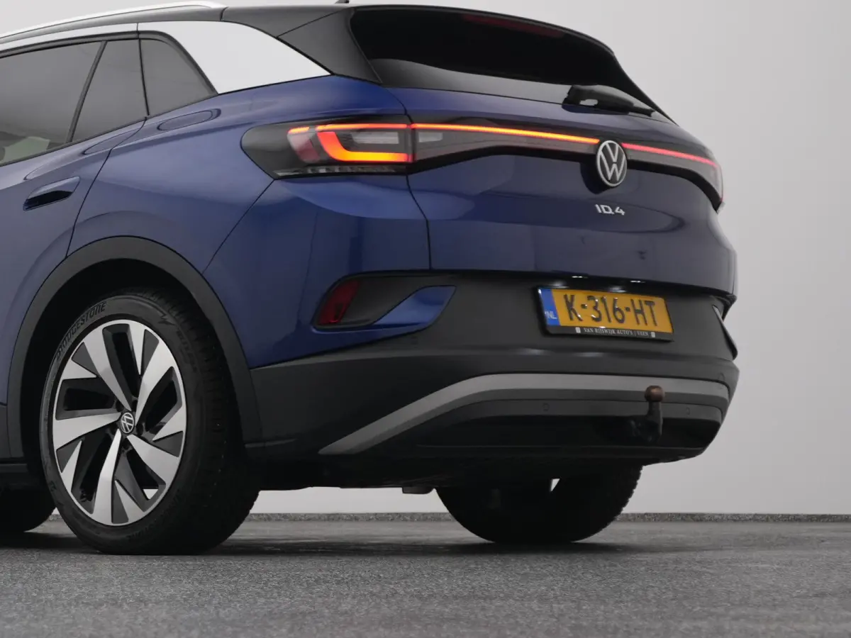 First 77 kWh | CAMERA | ADAPTIVE | STOEL- EN STUURVERW.