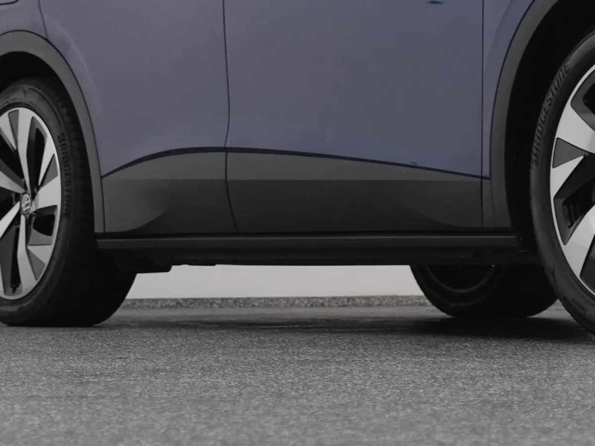 First 77 kWh | CAMERA | ADAPTIVE | STOEL- EN STUURVERW.