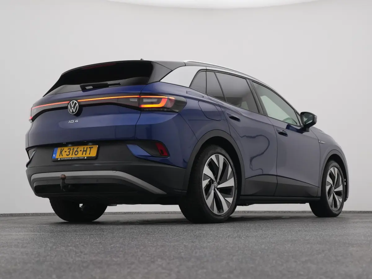 First 77 kWh | CAMERA | ADAPTIVE | STOEL- EN STUURVERW.