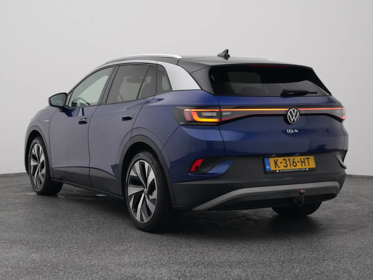 First 77 kWh | CAMERA | ADAPTIVE | STOEL- EN STUURVERW.
