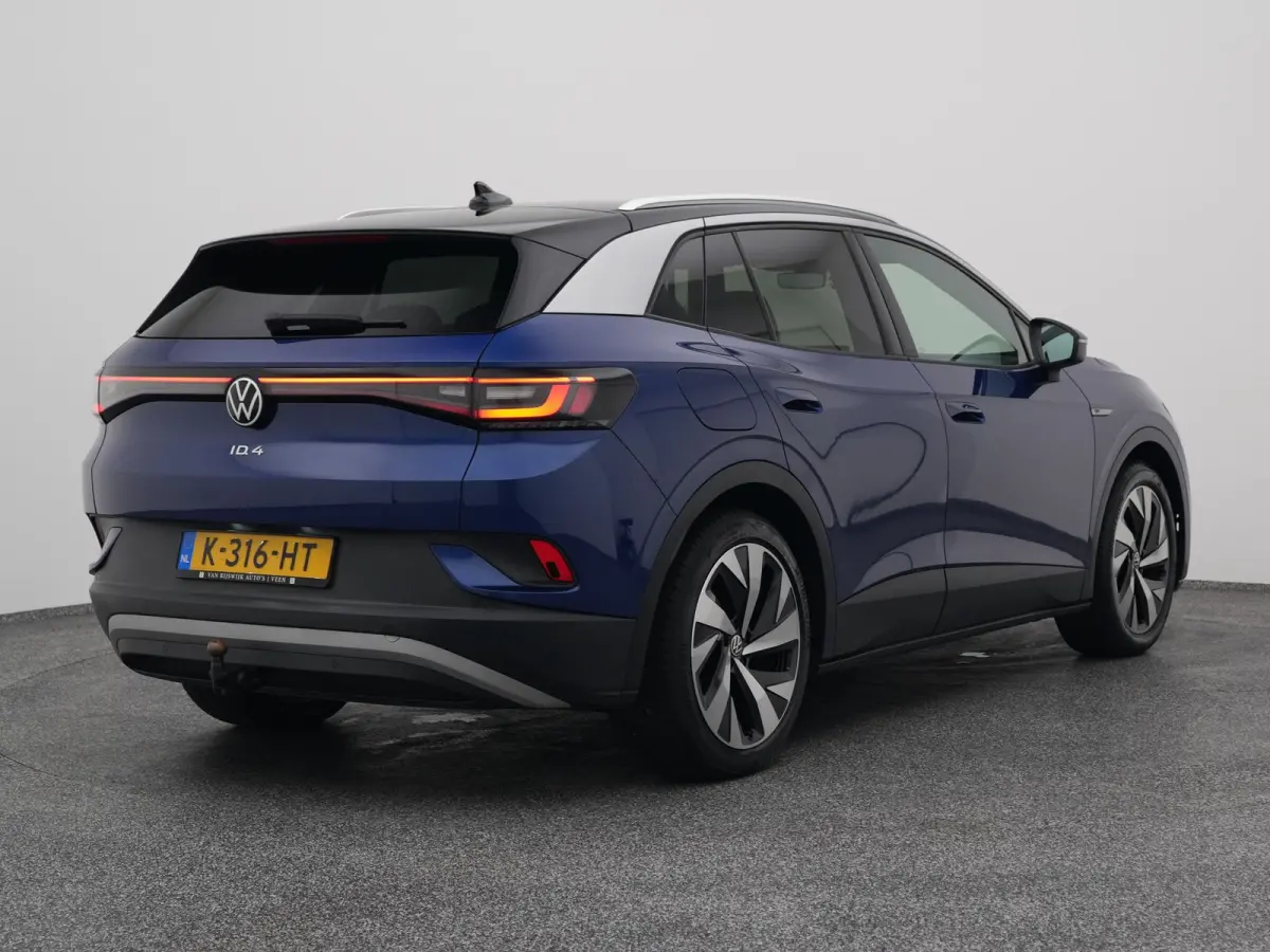 First 77 kWh | CAMERA | ADAPTIVE | STOEL- EN STUURVERW.