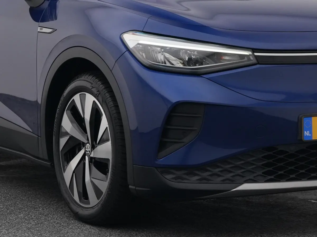 First 77 kWh | CAMERA | ADAPTIVE | STOEL- EN STUURVERW.