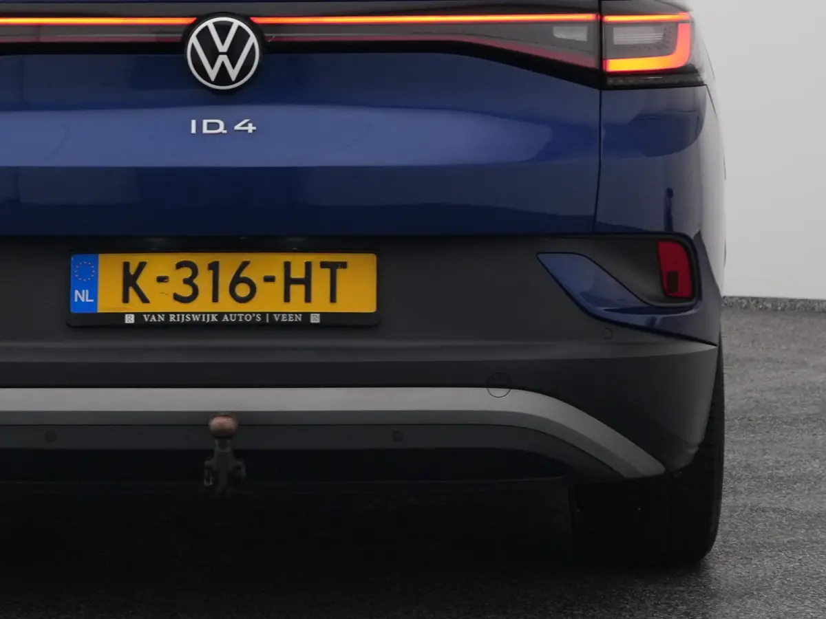 First 77 kWh | CAMERA | ADAPTIVE | STOEL- EN STUURVERW.