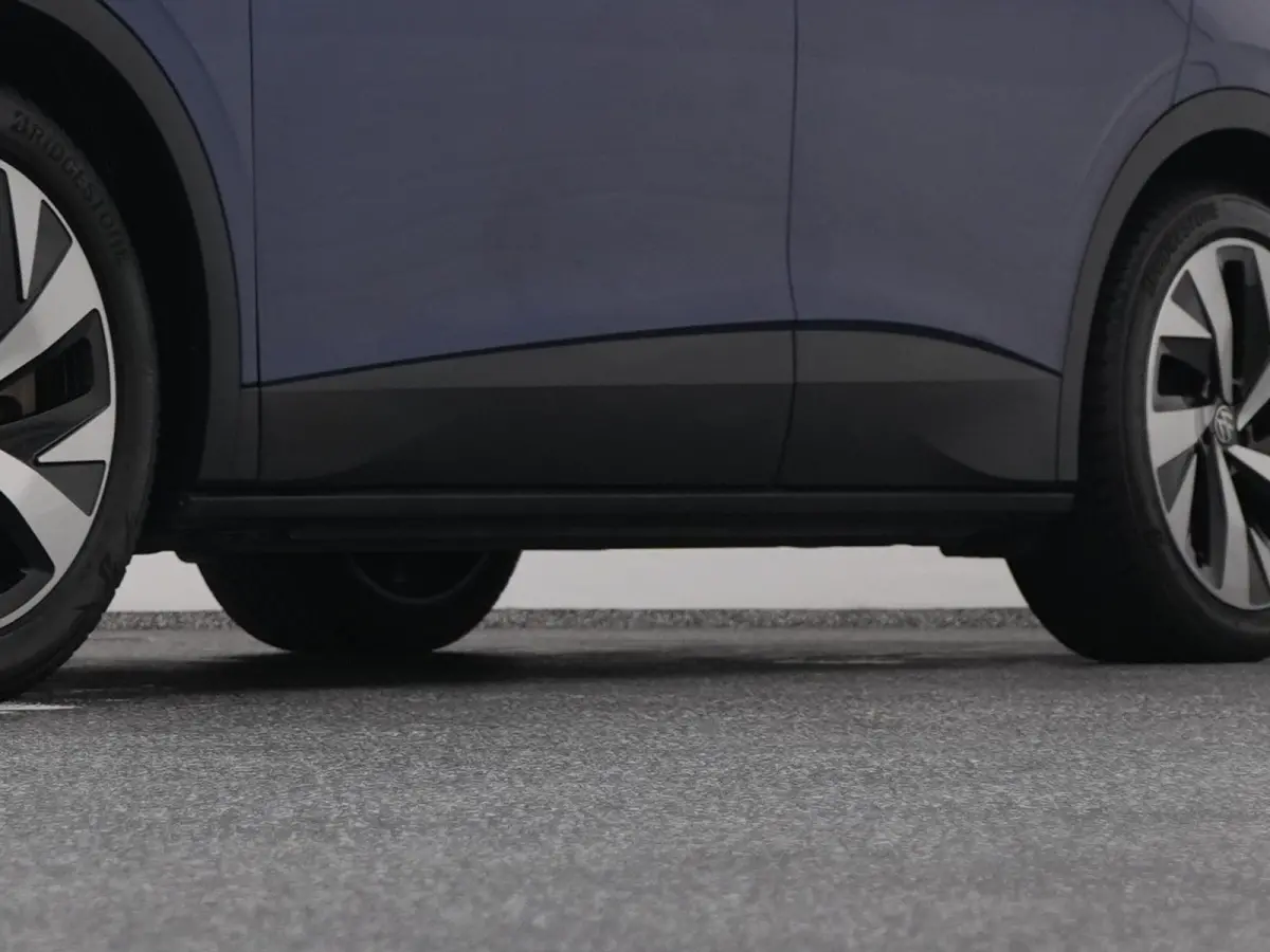 First 77 kWh | CAMERA | ADAPTIVE | STOEL- EN STUURVERW.