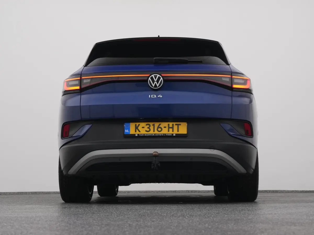 First 77 kWh | CAMERA | ADAPTIVE | STOEL- EN STUURVERW.