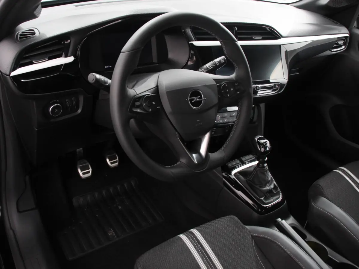 1.2 Turbo GS Navigatie Apple Carplay/Android Auto Digitale Cockpit Airco Cruise Control Lichtmetalen Velgen Dab