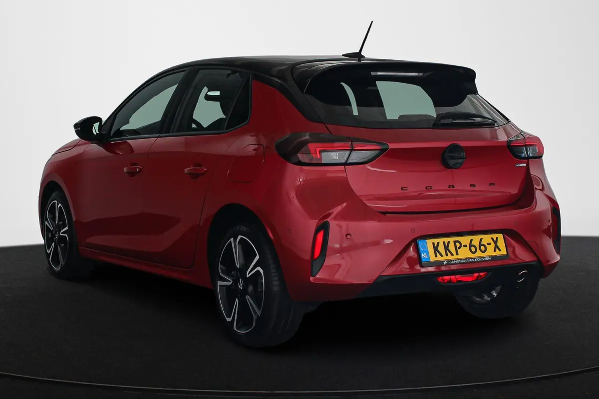 1.2 Turbo Hybrid GS Achteruitrijcamera 17" Apple CarPlay