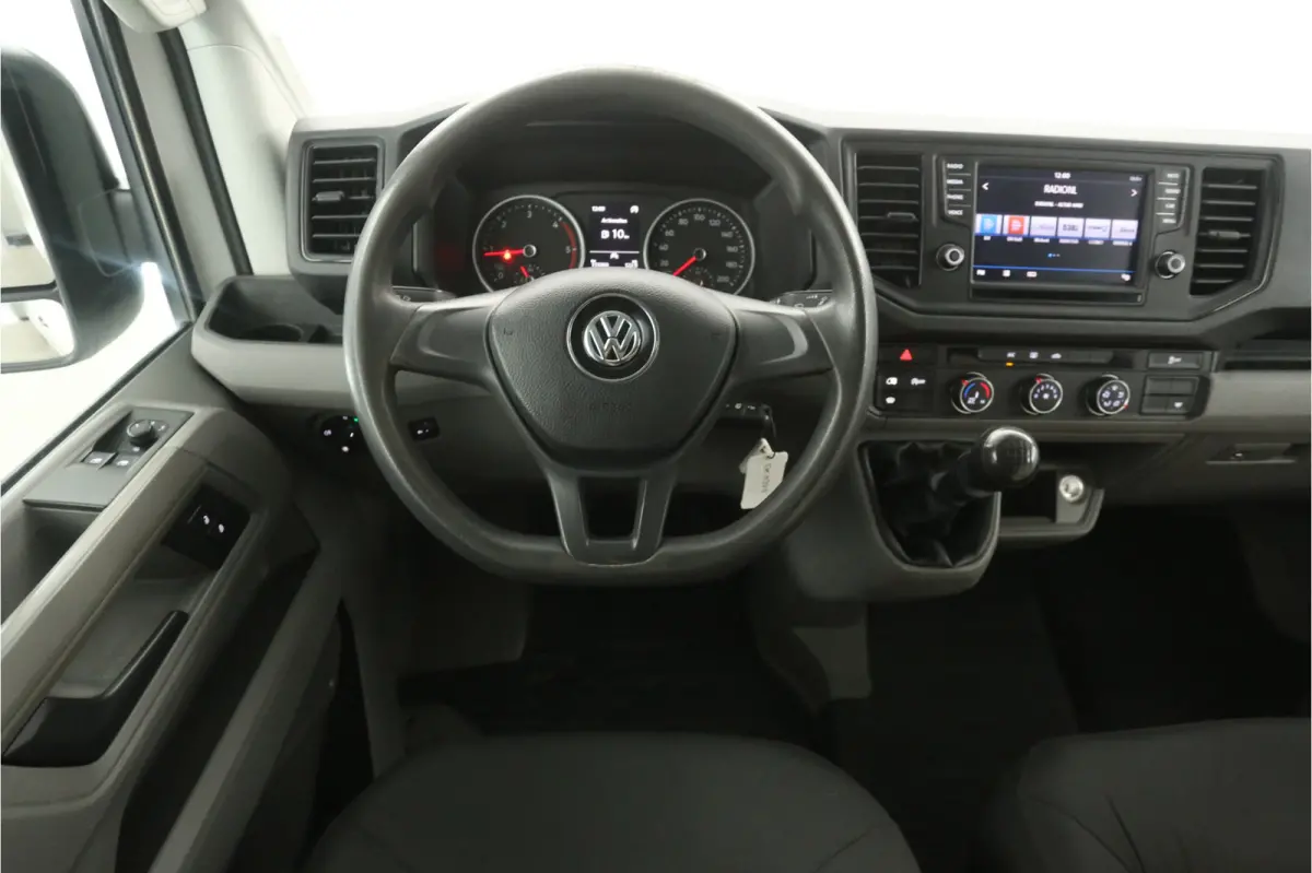 2.0 TDI L3H2 140PK | Airco | 3 Zits | Carplay | Trekhaak