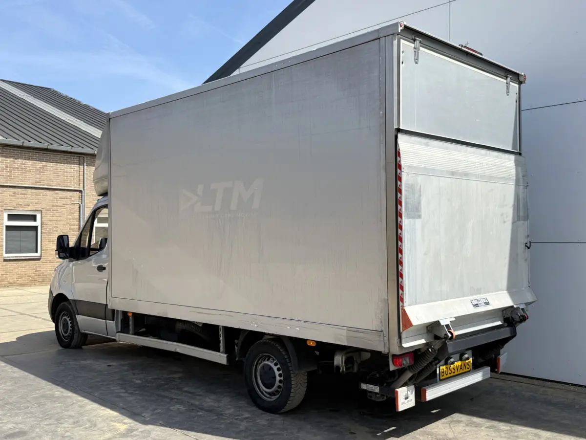 317 1.9 CDI Automaat Bakwagen Laadklep Cruise Control Climate Control Meubelbak Koffer
