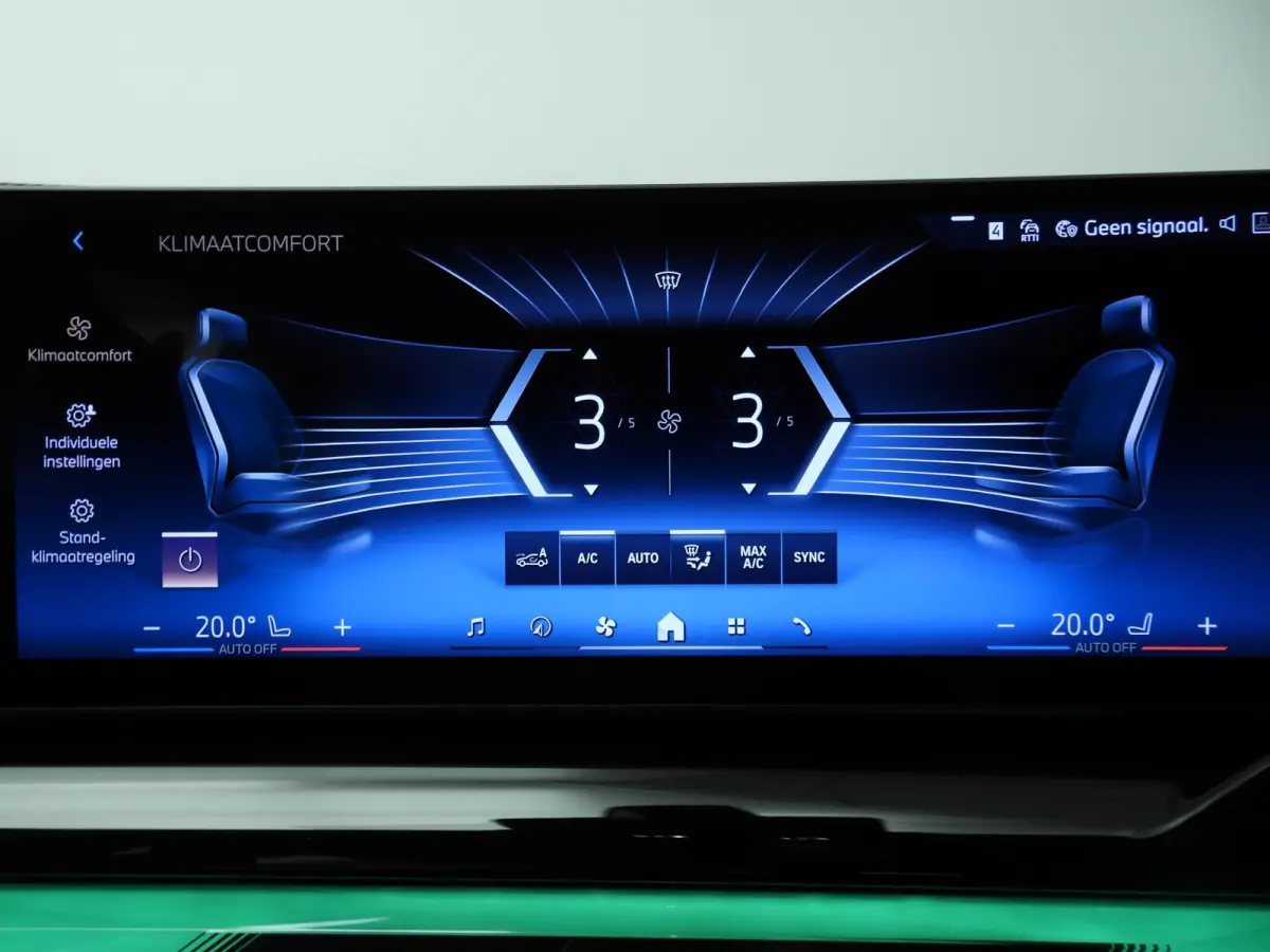 530e | M-Sportpakket | Individual uitv. | LED | HUD | Active Cruise | Sportstoelen | Stoelverwarming | DAB | Harman-kardon sound | Alu 20 inch