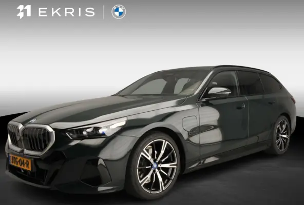 530e | M-Sportpakket | Individual uitv. | LED | HUD | Active Cruise | Sportstoelen | Stoelverwarming | DAB | Harman-kardon sound | Alu 20 inch