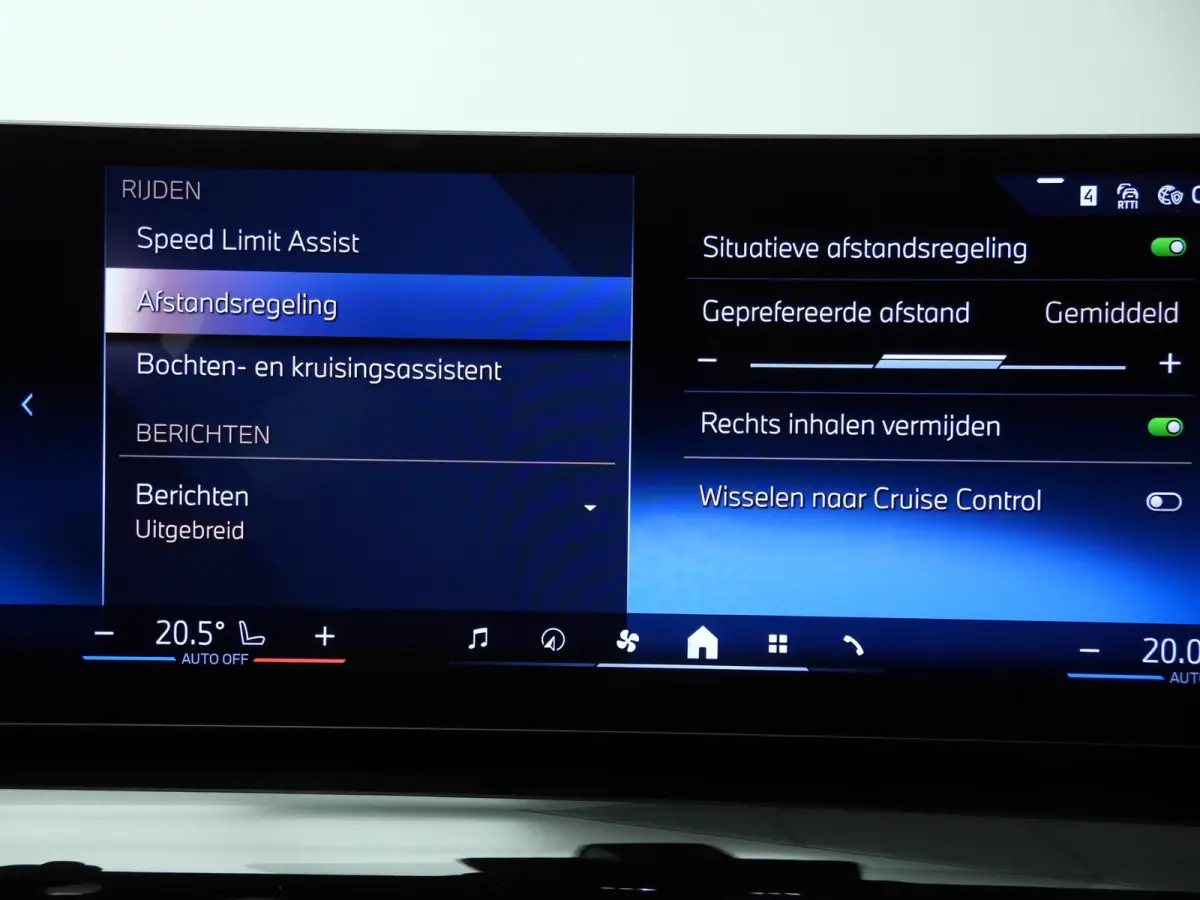 530e | M-Sportpakket | Individual uitv. | LED | HUD | Active Cruise | Sportstoelen | Stoelverwarming | DAB | Harman-kardon sound | Alu 20 inch