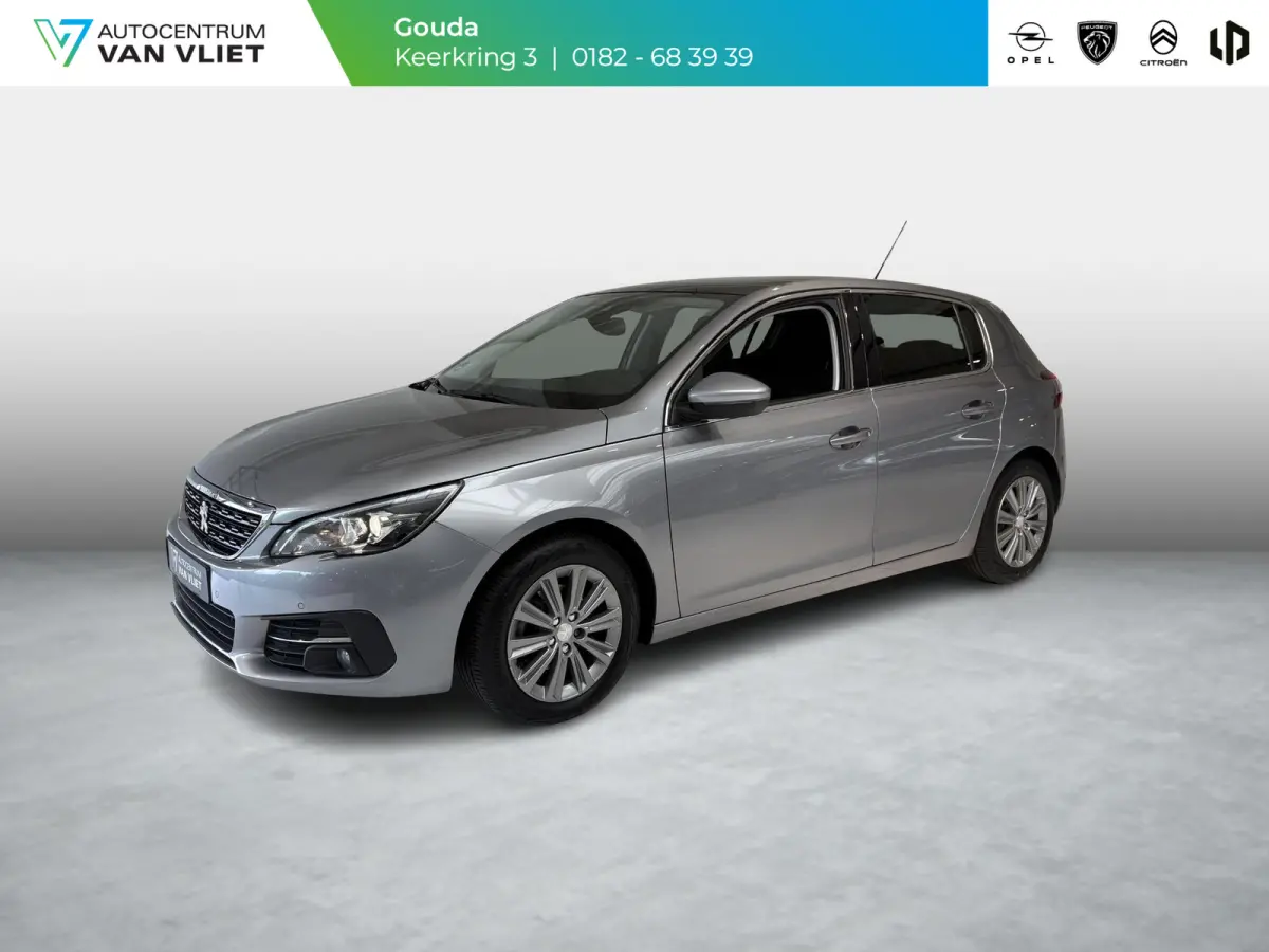 1.2 PureTech Allure | 130pk | Panoramadak | Trekhaak | Climate Control | Parkeersensoren |