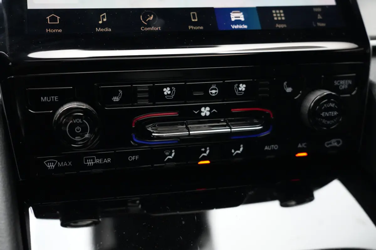 2.0 Limited 4xe | 381PK | Maxton | Pano | 20" | Keyless | Massage | Ventilatie | Leder | Jeep Grand Cherokee 2.0 Limited 4xe 381 PK Plug-in Hybrid met 2.0 viercilinder, panoramadak, 20-inch 