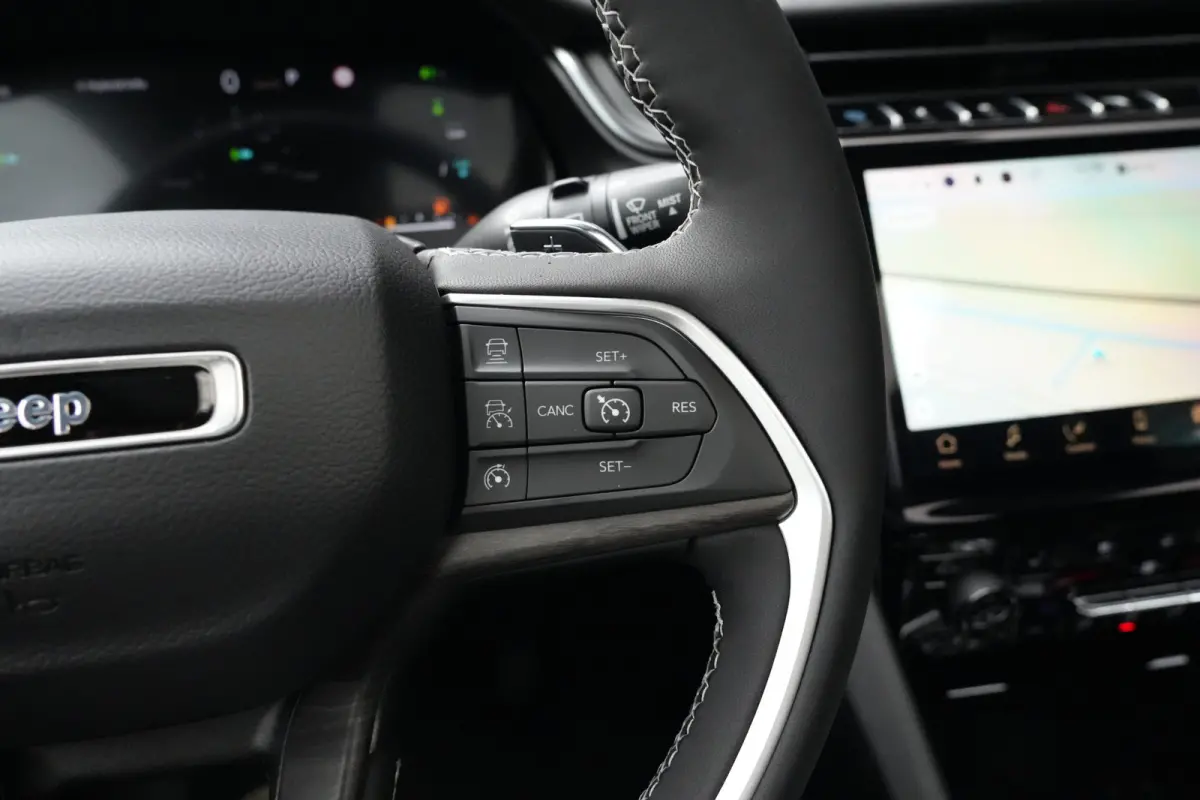 2.0 Limited 4xe | 381PK | Maxton | Pano | 20" | Keyless | Massage | Ventilatie | Leder | Jeep Grand Cherokee 2.0 Limited 4xe 381 PK Plug-in Hybrid met 2.0 viercilinder, panoramadak, 20-inch 