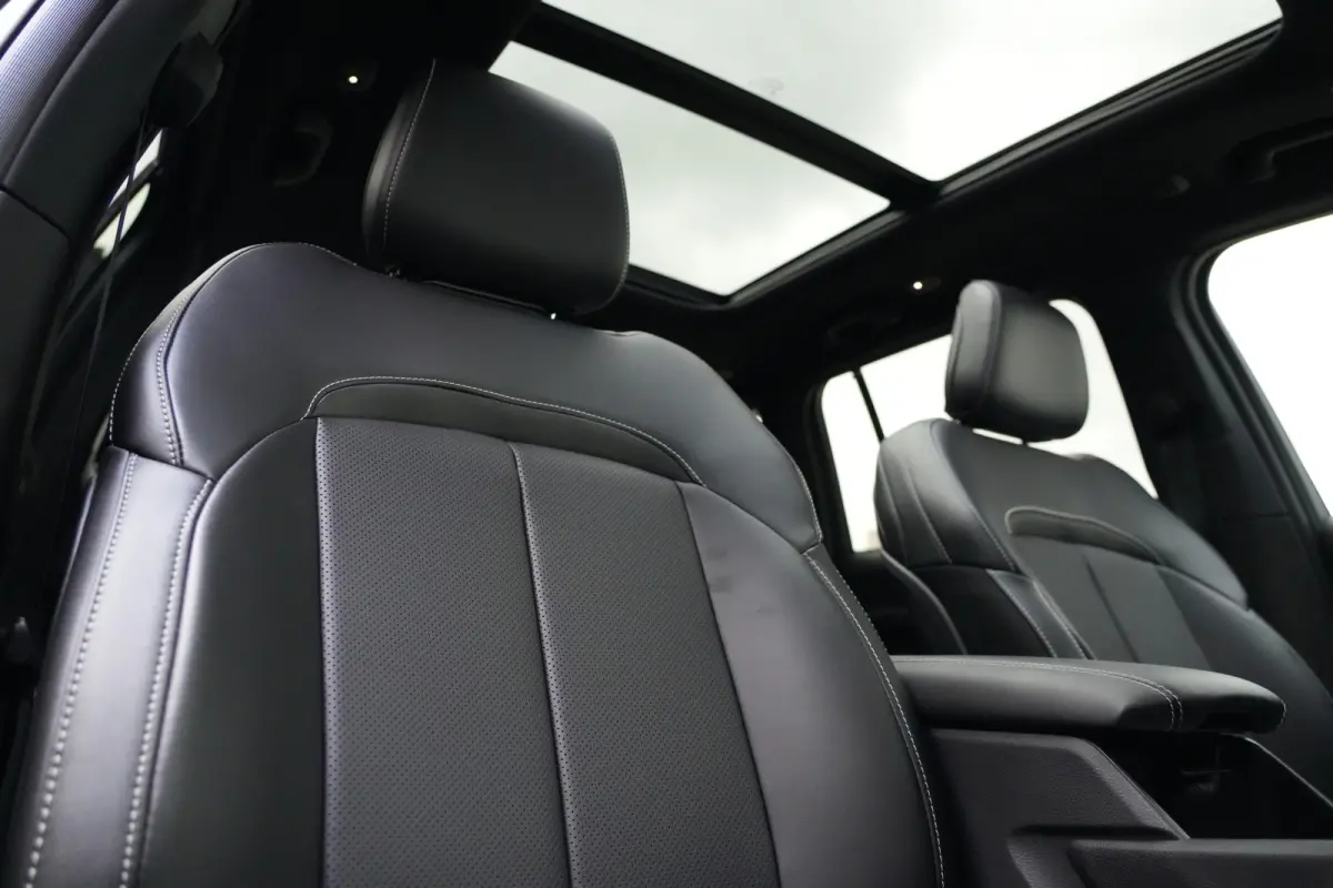 2.0 Limited 4xe | 381PK | Maxton | Pano | 20" | Keyless | Massage | Ventilatie | Leder | Jeep Grand Cherokee 2.0 Limited 4xe 381 PK Plug-in Hybrid met 2.0 viercilinder, panoramadak, 20-inch 