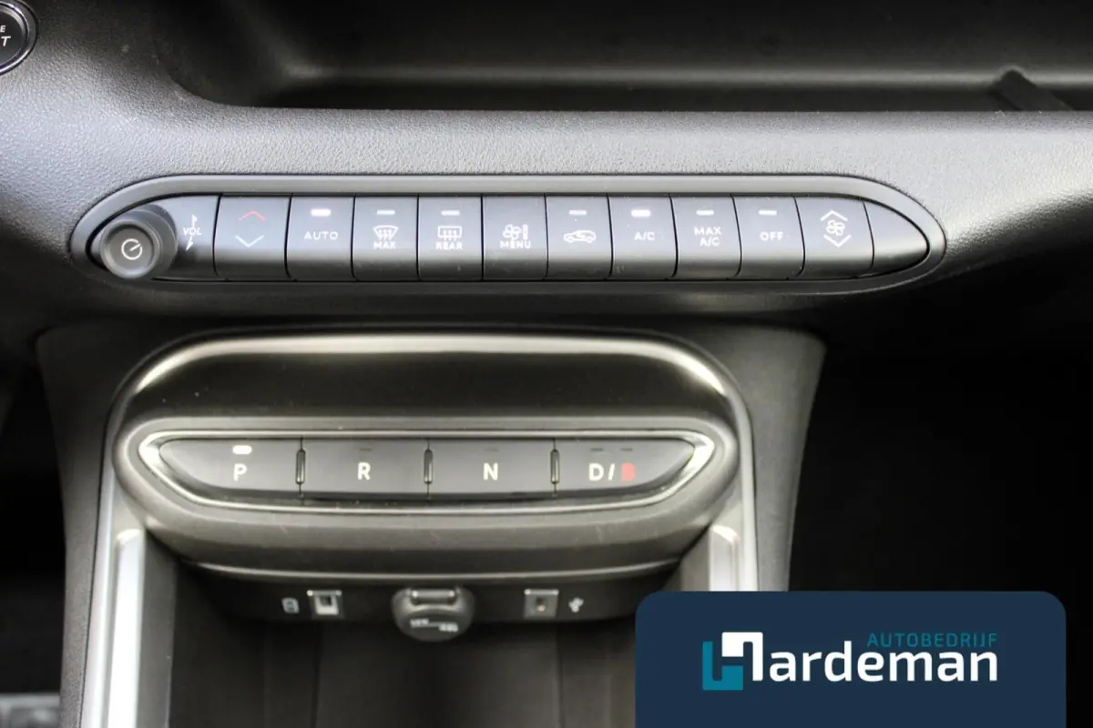 Altitude 54 kWh Carplay Camera