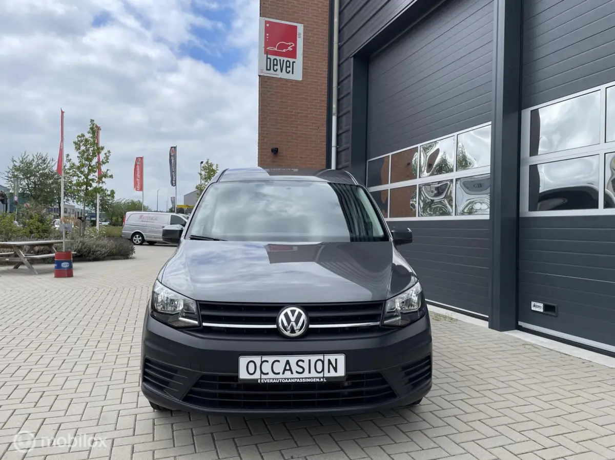Maxi 1.0 TSI Trendline rolstoelauto 5+1