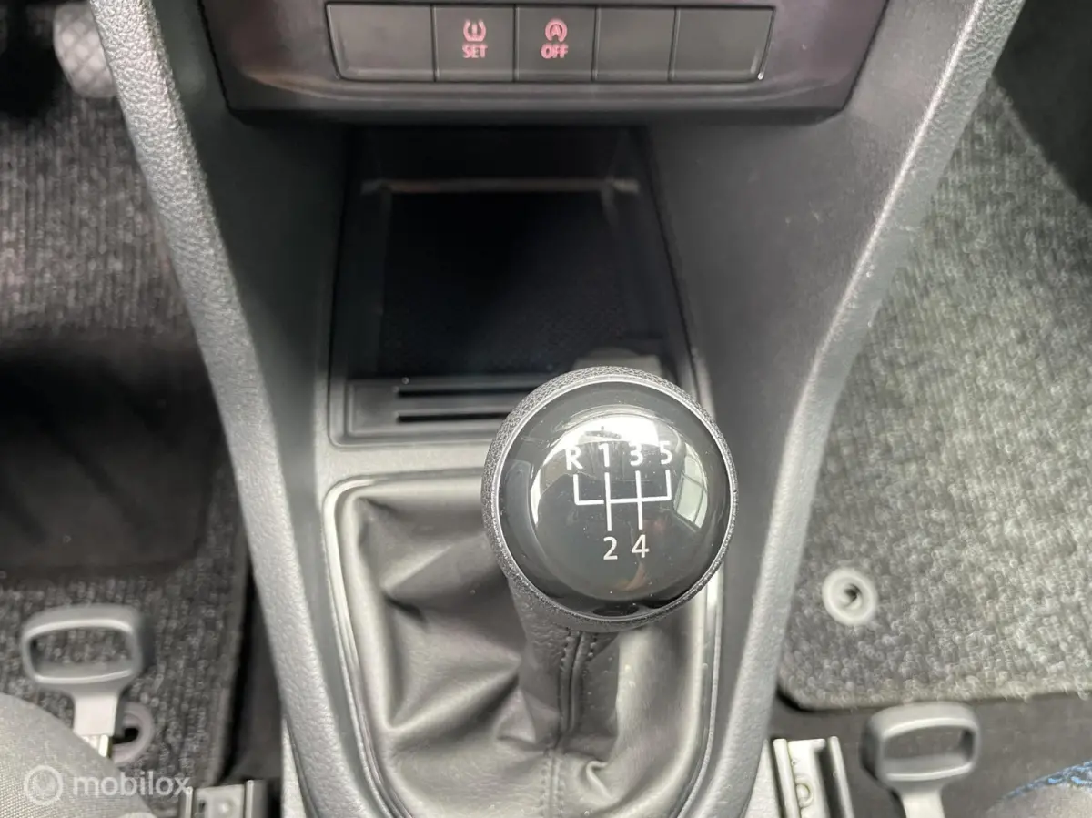 Maxi 1.0 TSI Trendline rolstoelauto 5+1