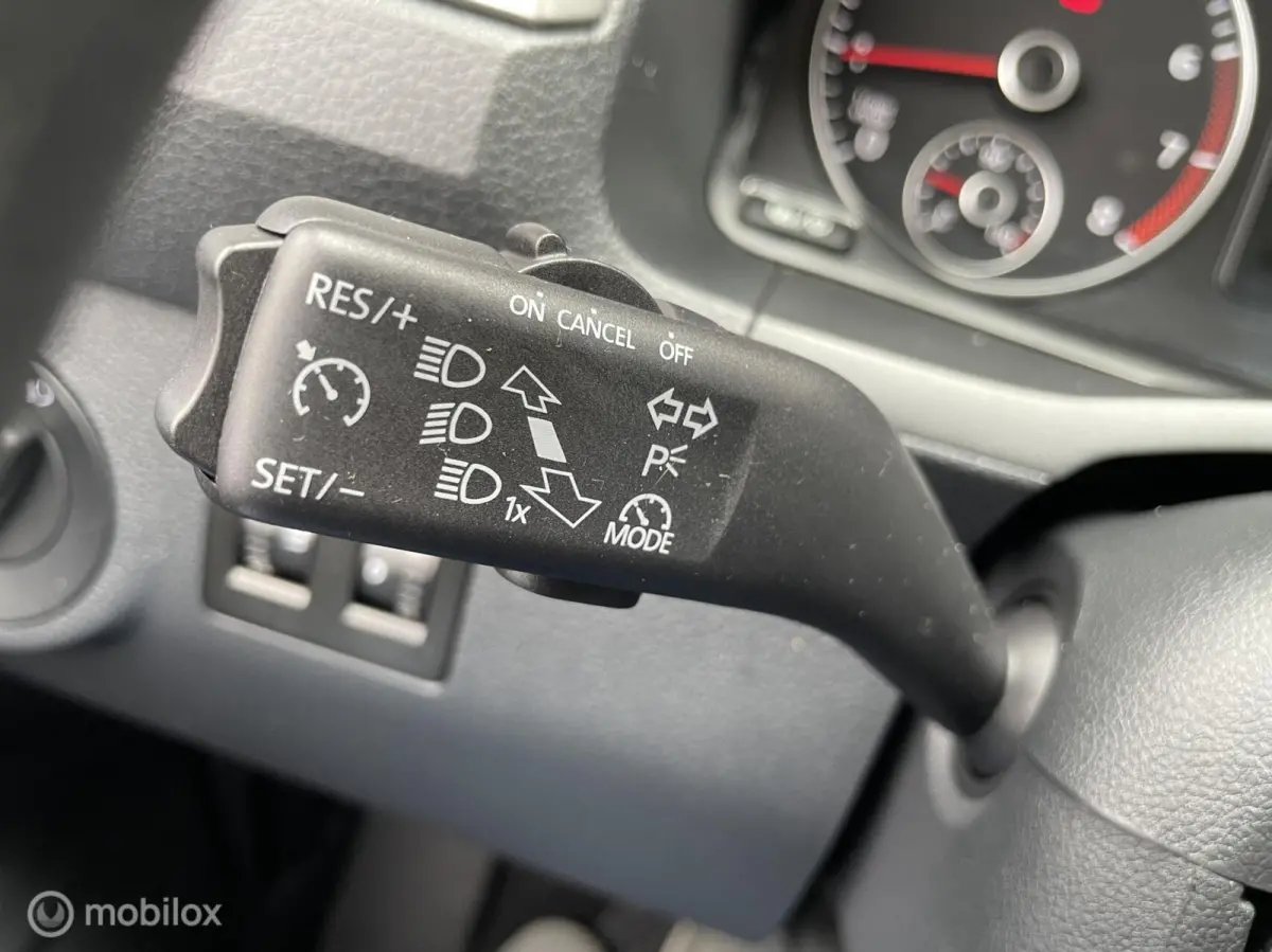 Maxi 1.0 TSI Trendline rolstoelauto 5+1