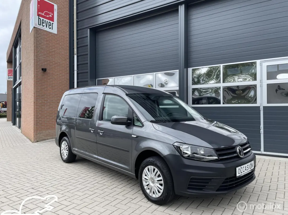 Maxi 1.0 TSI Trendline rolstoelauto 5+1