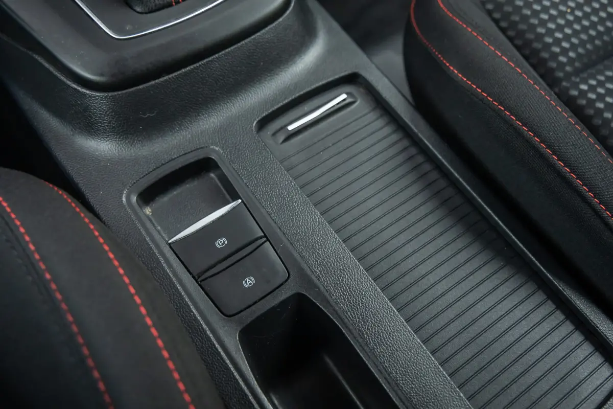 1.0 EcoBoost Hybrid ST Line | 155pk | Automaat | Winter-pack | LED-verlichting | Privacy-glass | Apple carlay / Andriod auto