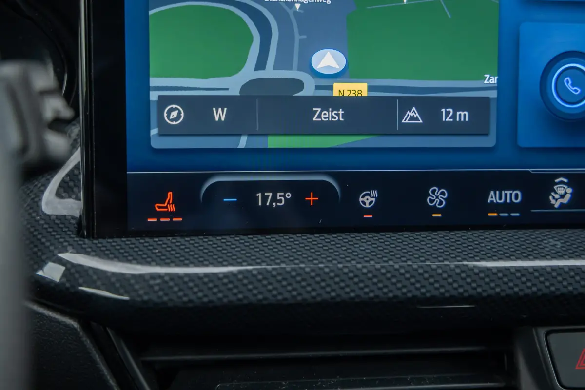 1.0 EcoBoost Hybrid ST Line | 155pk | Automaat | Winter-pack | LED-verlichting | Privacy-glass | Apple carlay / Andriod auto