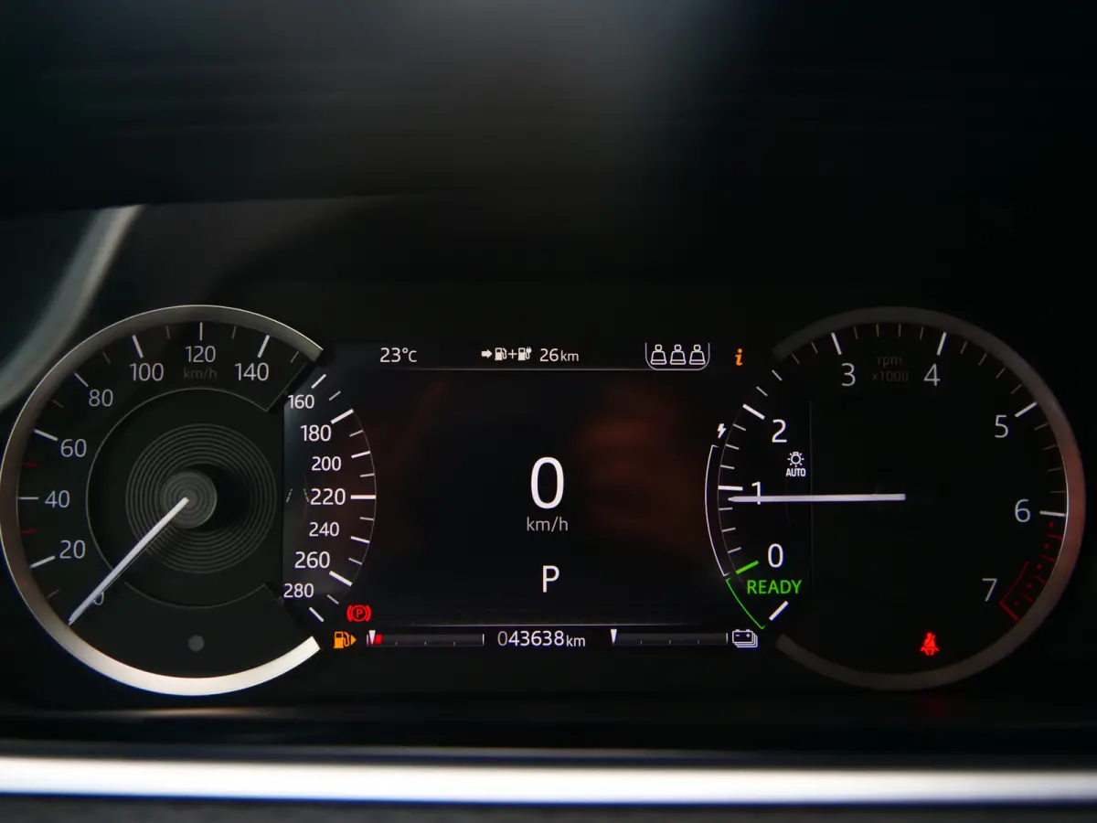 1.5 P300e AWD 309 Pk Automaat DAB / Camera / Winterpakket / Trekhaak