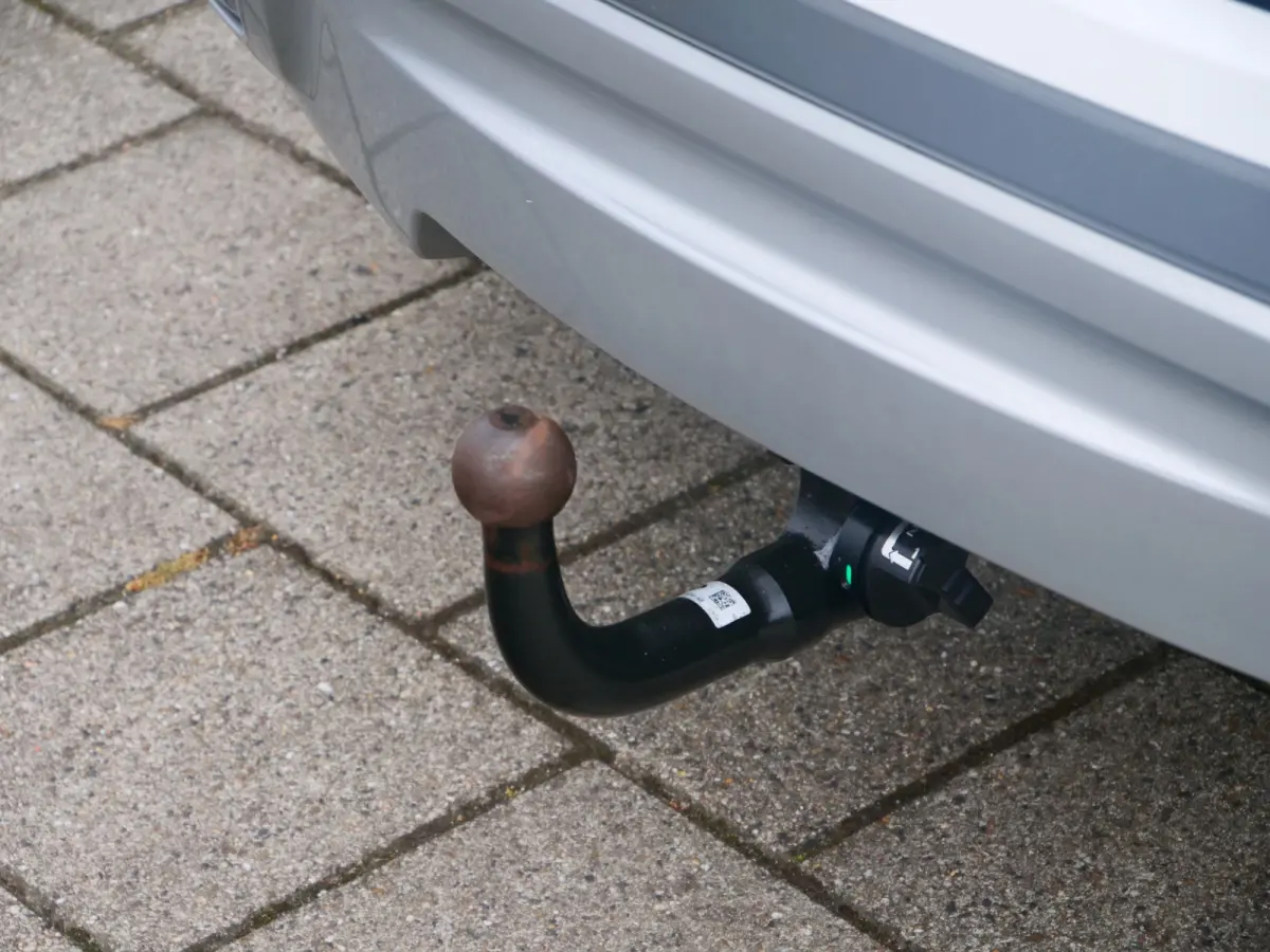 1.5 P300e AWD 309 Pk Automaat DAB / Camera / Winterpakket / Trekhaak