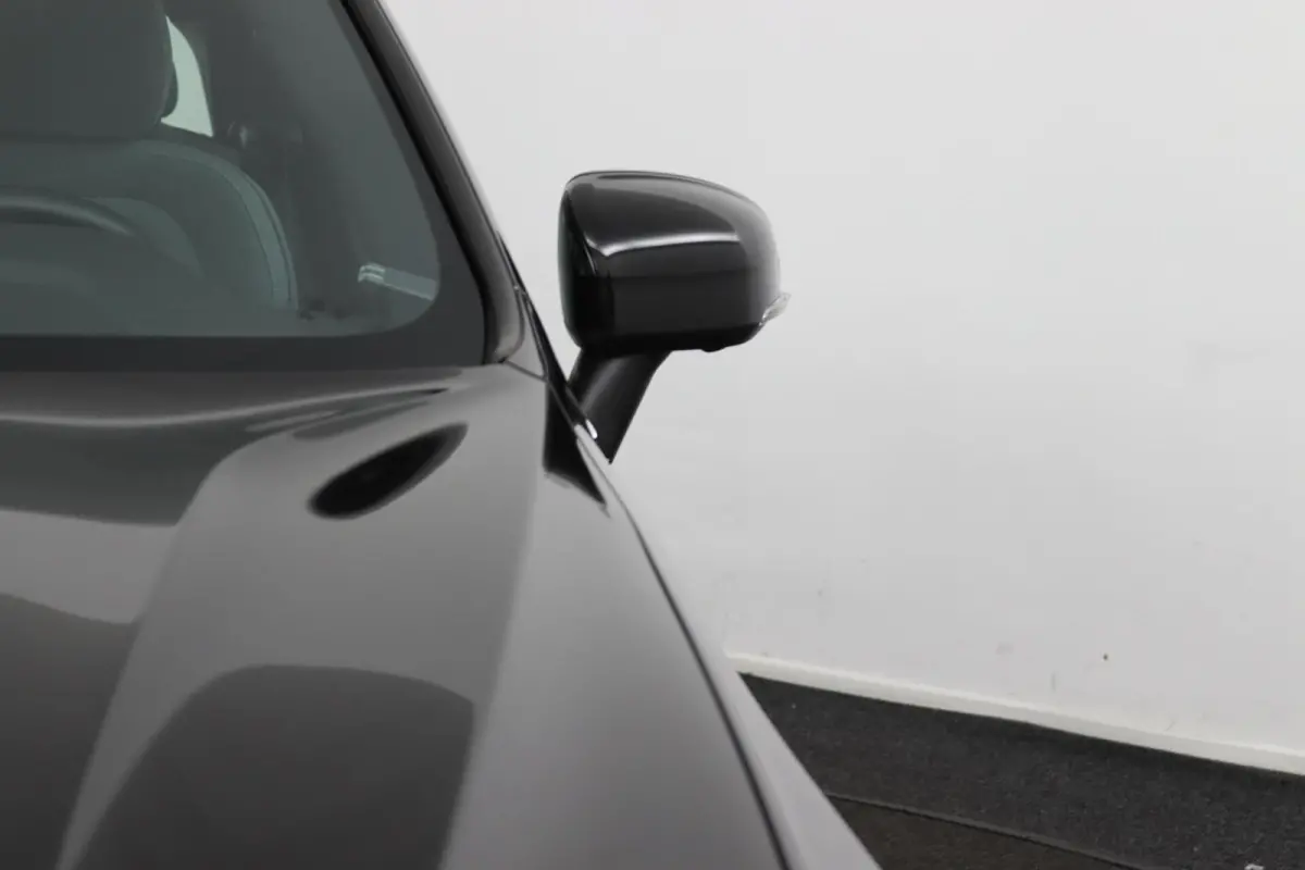 2.0 B5 AWD Inscription | Tailored Wool | 2400 trekgewicht |