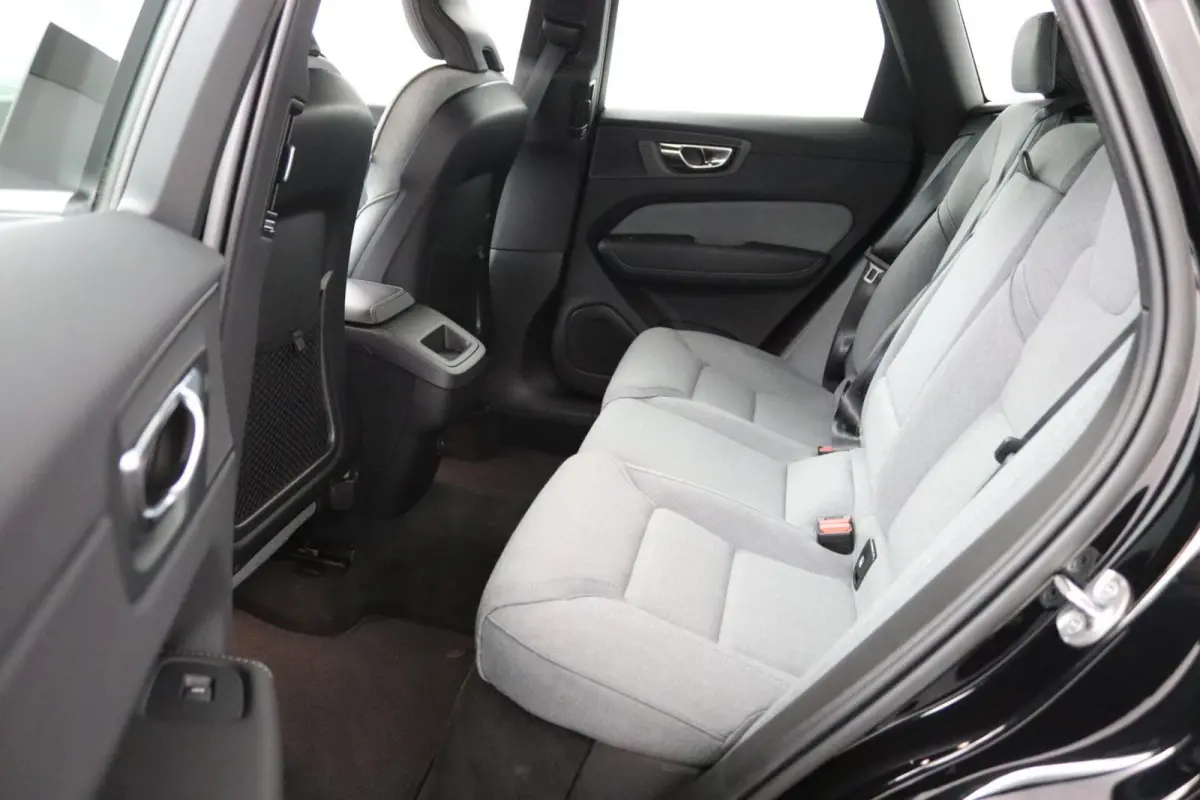 2.0 B5 AWD Inscription | Tailored Wool | 2400 trekgewicht |