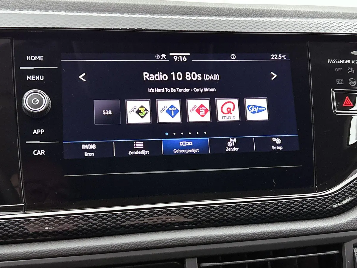 1.0 TSI Life Edition | 95 PK | Sensoren | Stoelverwarming | Carplay / Android Auto