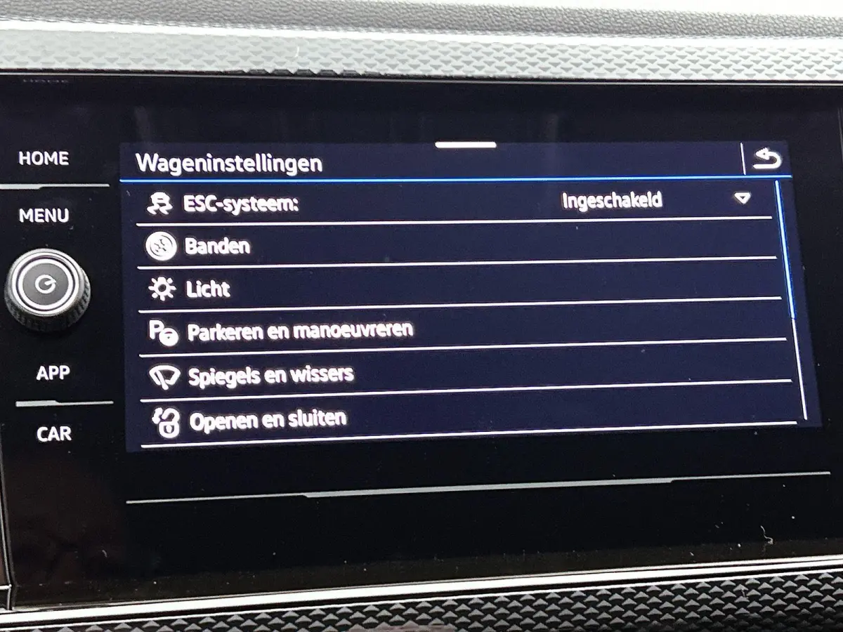 1.0 TSI Life Edition | 95 PK | Sensoren | Stoelverwarming | Carplay / Android Auto