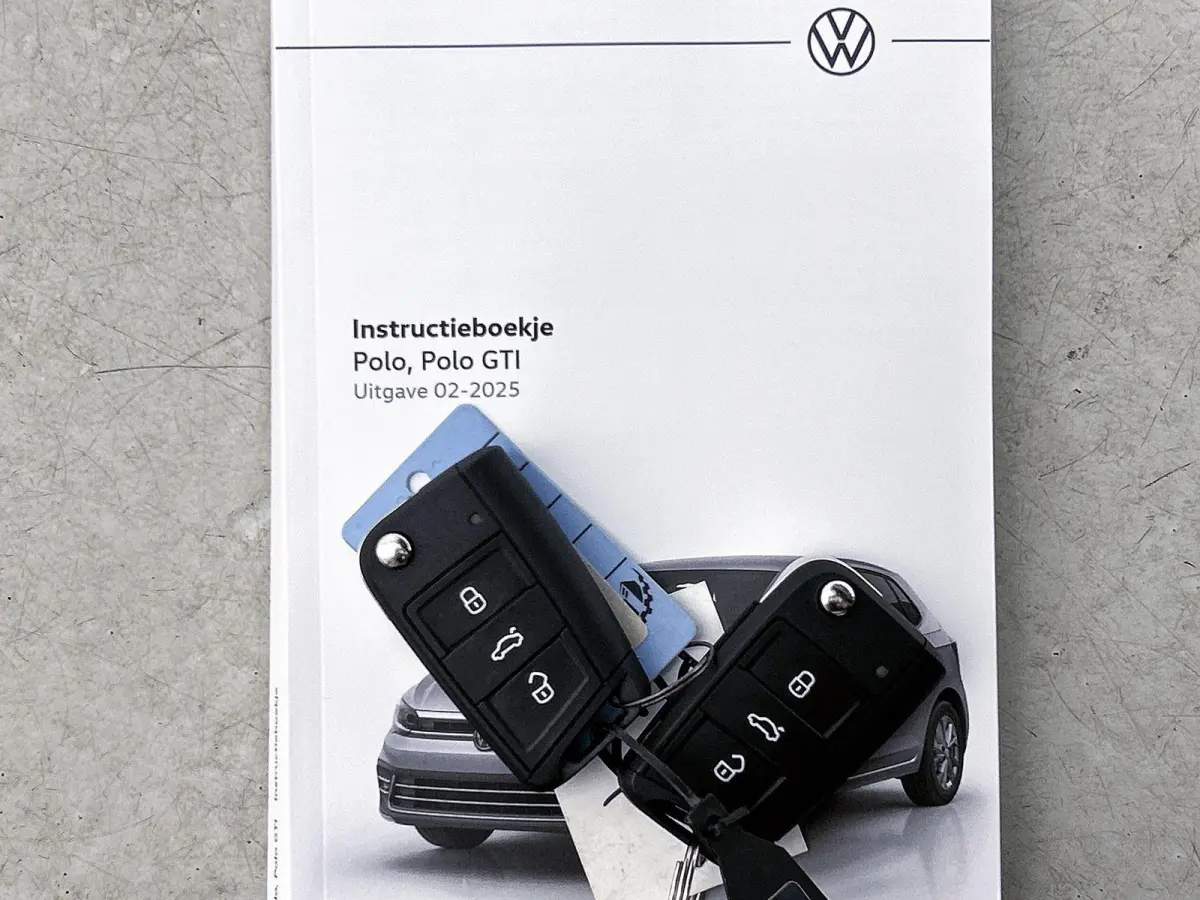 1.0 TSI Life Edition | 95 PK | Sensoren | Stoelverwarming | Carplay / Android Auto