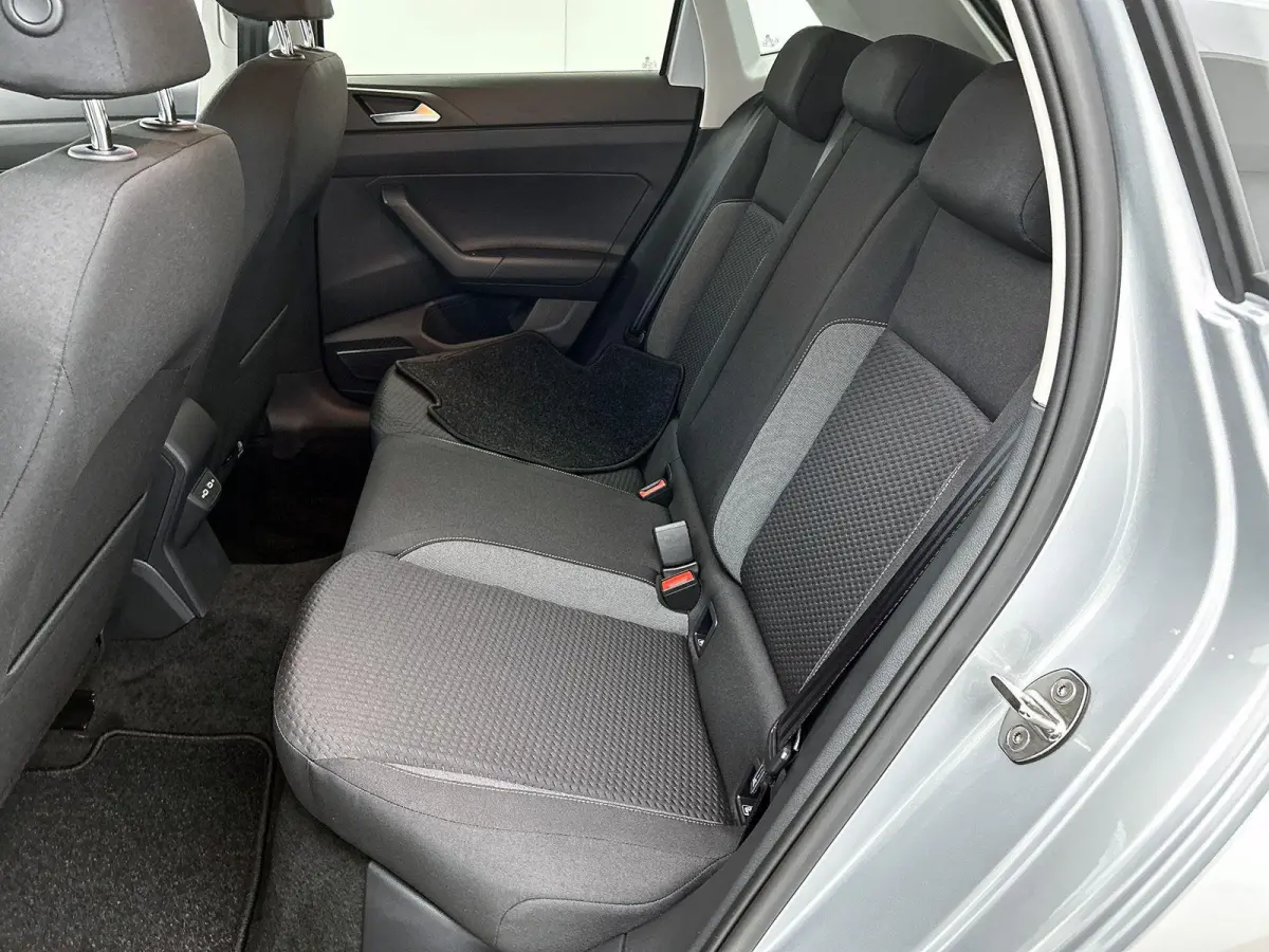 1.0 TSI Life Edition | 95 PK | Sensoren | Stoelverwarming | Carplay / Android Auto