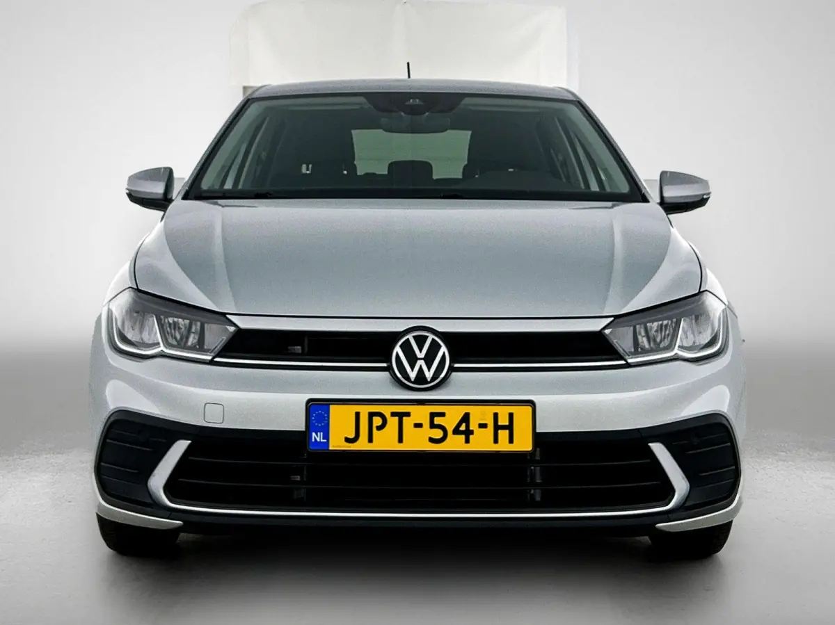1.0 TSI Life Edition | 95 PK | Sensoren | Stoelverwarming | Carplay / Android Auto