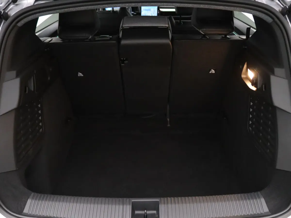 EV87 long range techno Apple Carplay/Android Auto | Climate