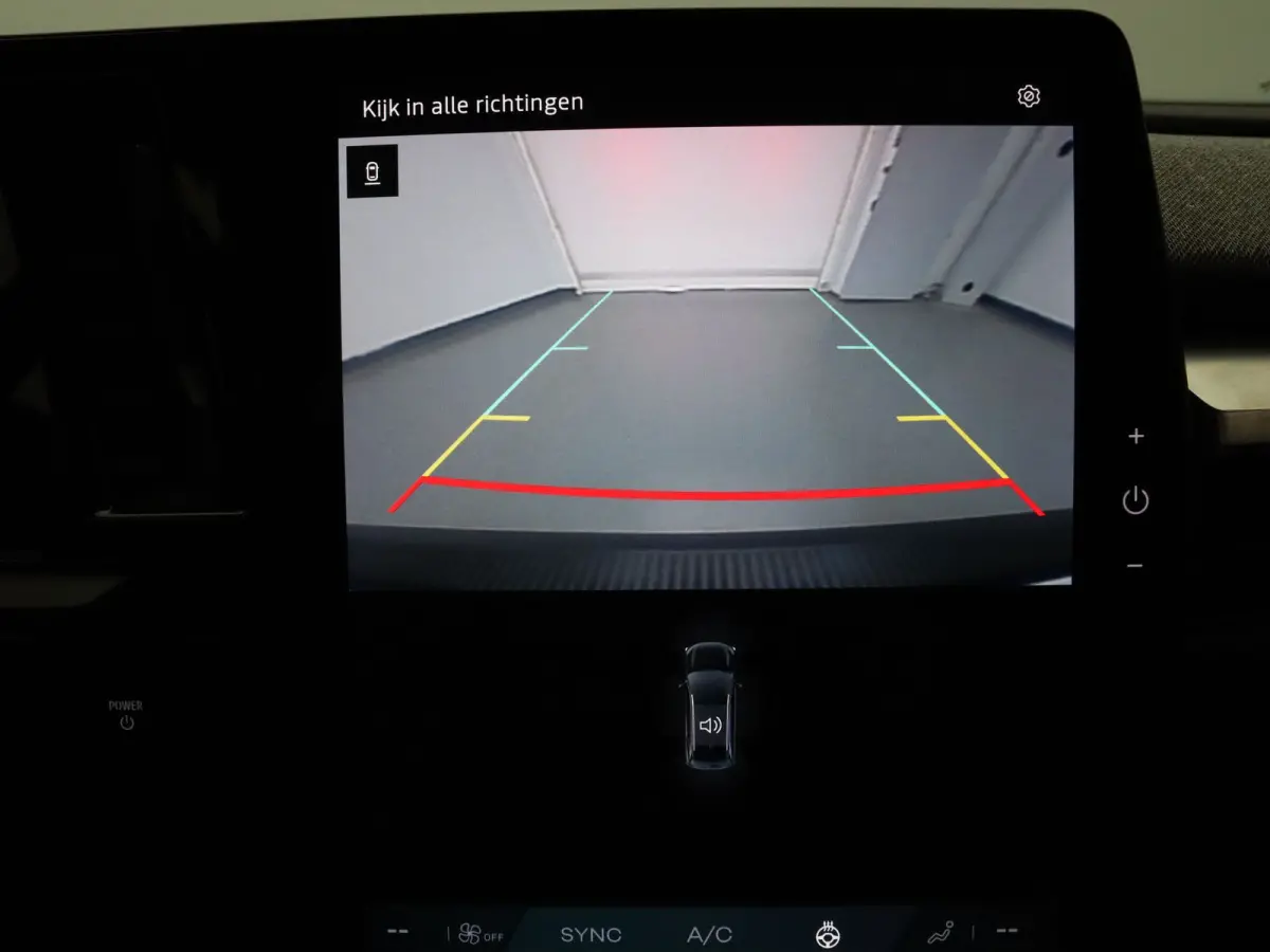 EV87 long range techno Apple Carplay/Android Auto | Climate
