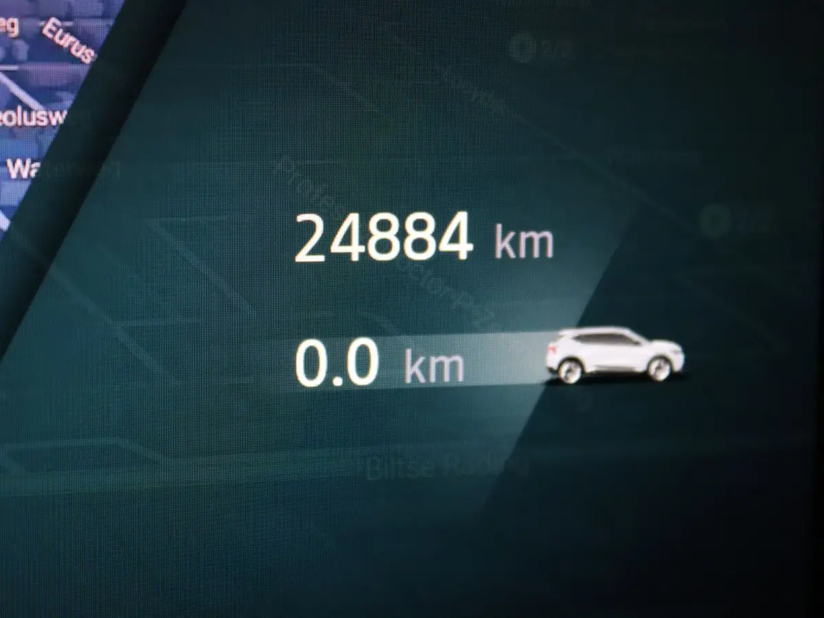 EV87 long range techno Apple Carplay/Android Auto | Climate